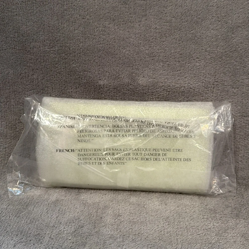 💚♠️💚KATE SPADE💚♠️💚Matcha Latte Madison Large Slim Bifold Wallet/NWT